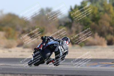 media/Dec-18-2022-SoCal Trackdays (Sun) [[8099a50955]]/Turn 7 Backside (1125am)/